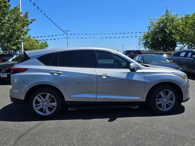 2019 Acura RDX Advance Package SH-AWD photo 3