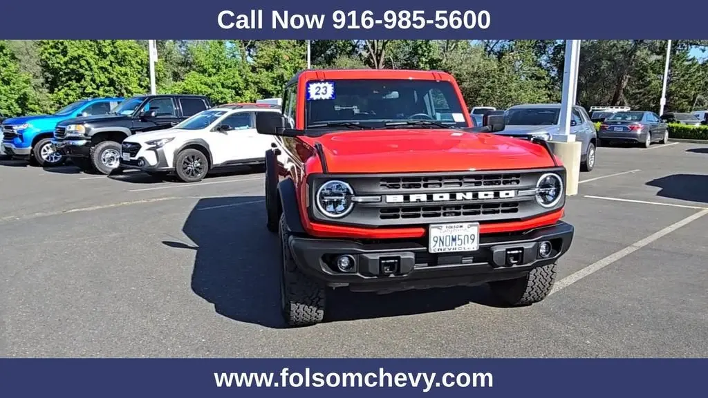 2023 Ford Bronco Black Diamond Advanced (322A) 4x4 photo 3