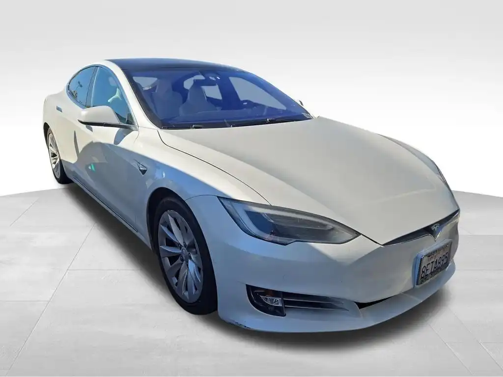 2018 Tesla Model S 75D's photo