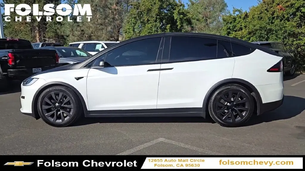 2024 Tesla Model X Long Range photo 5