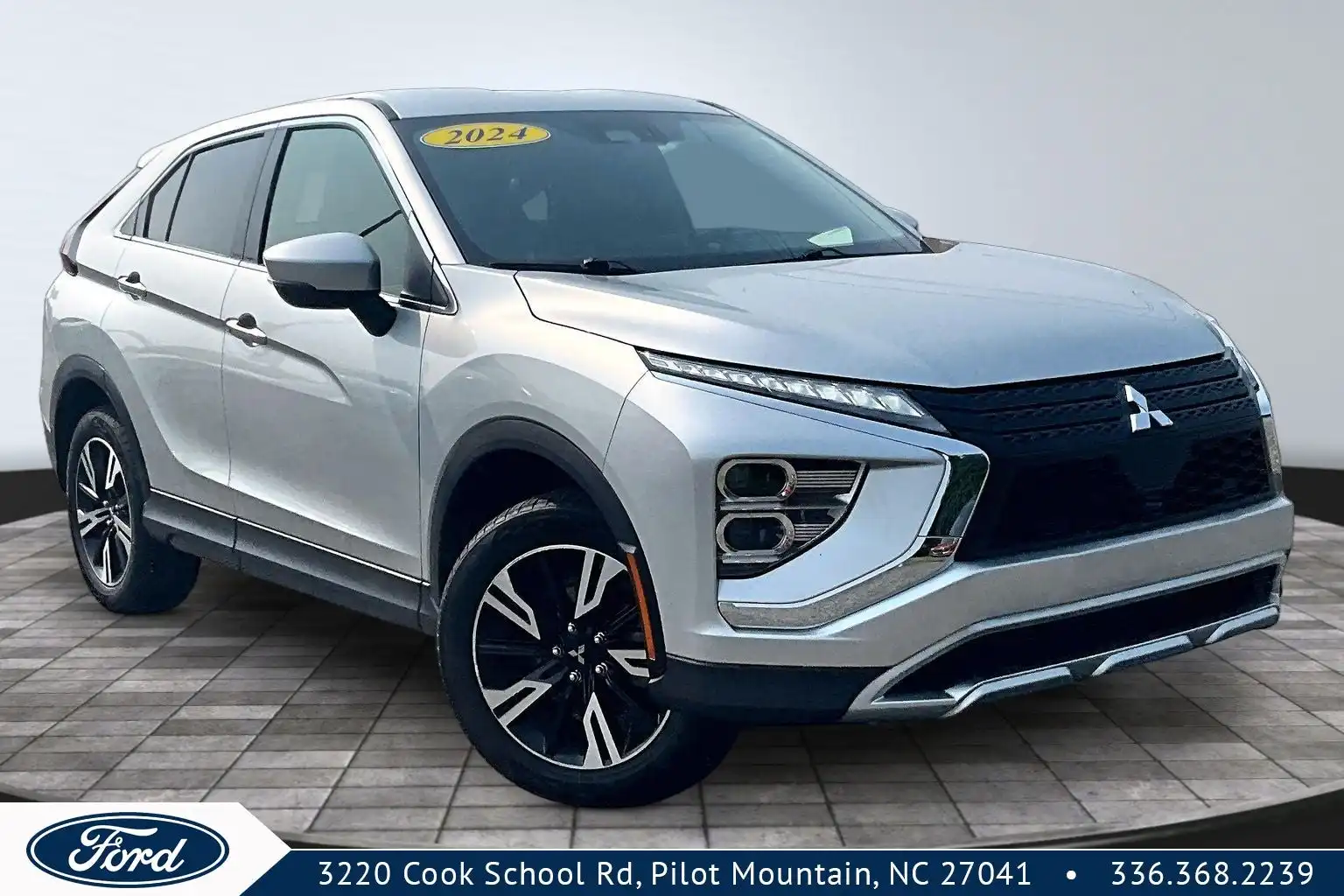 2024 Mitsubishi Eclipse Cross SE S-AWC's photo