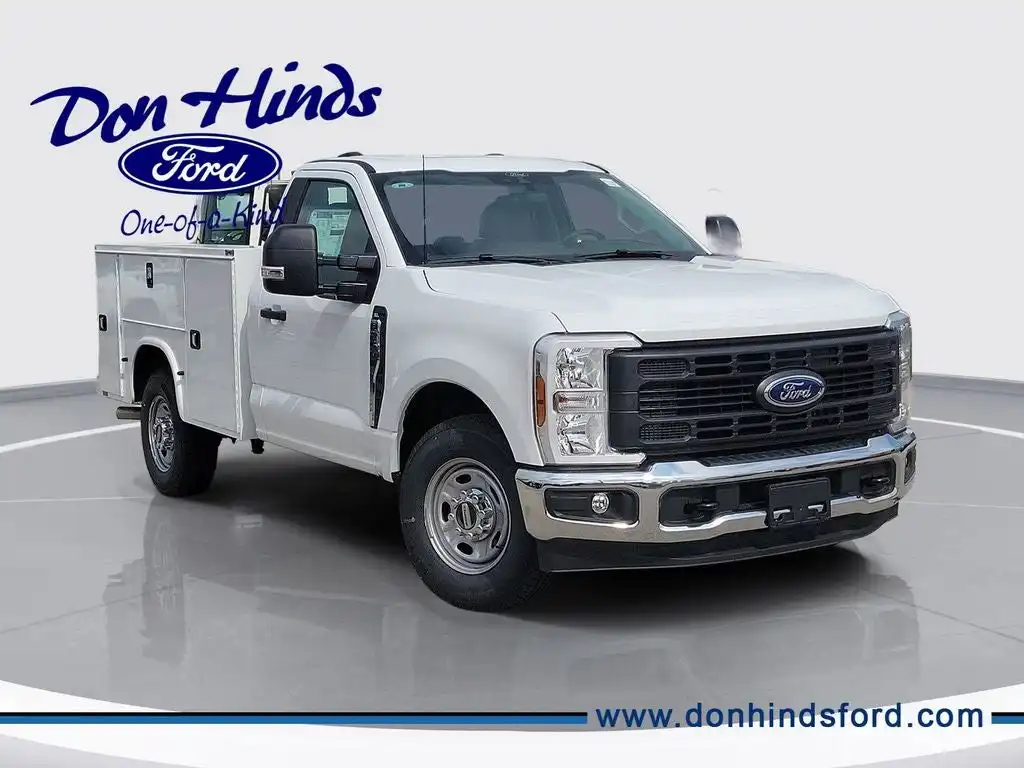 2026 Ford F-250 XL Regular Cab 8' Box's photo