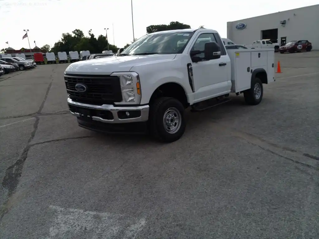2026 Ford F-250 XL 4x4 Regular Cab 8' Box's photo