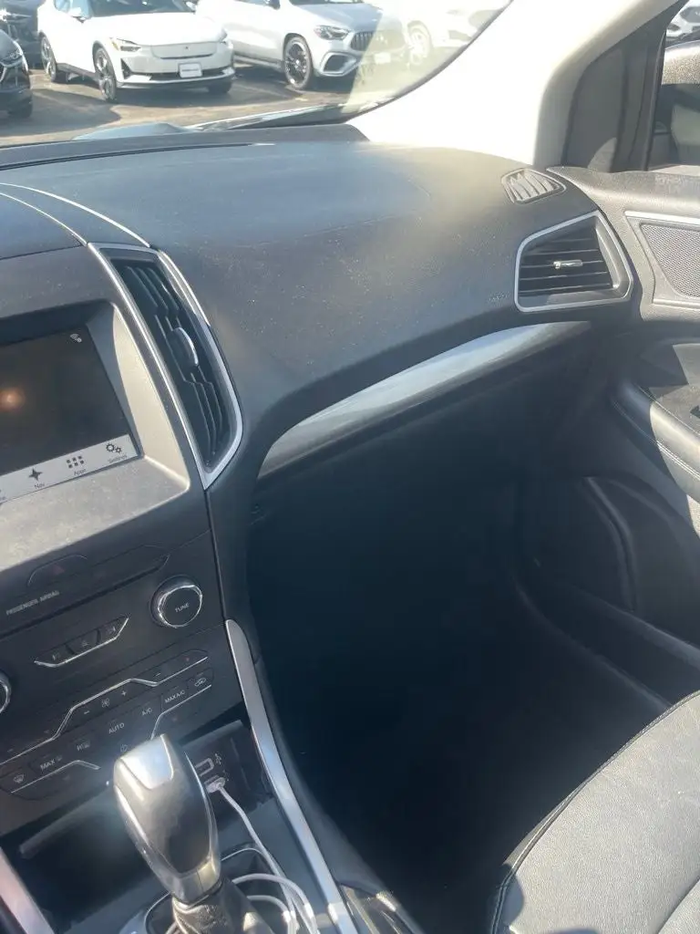 2017 Ford Edge SEL AWD photo 1