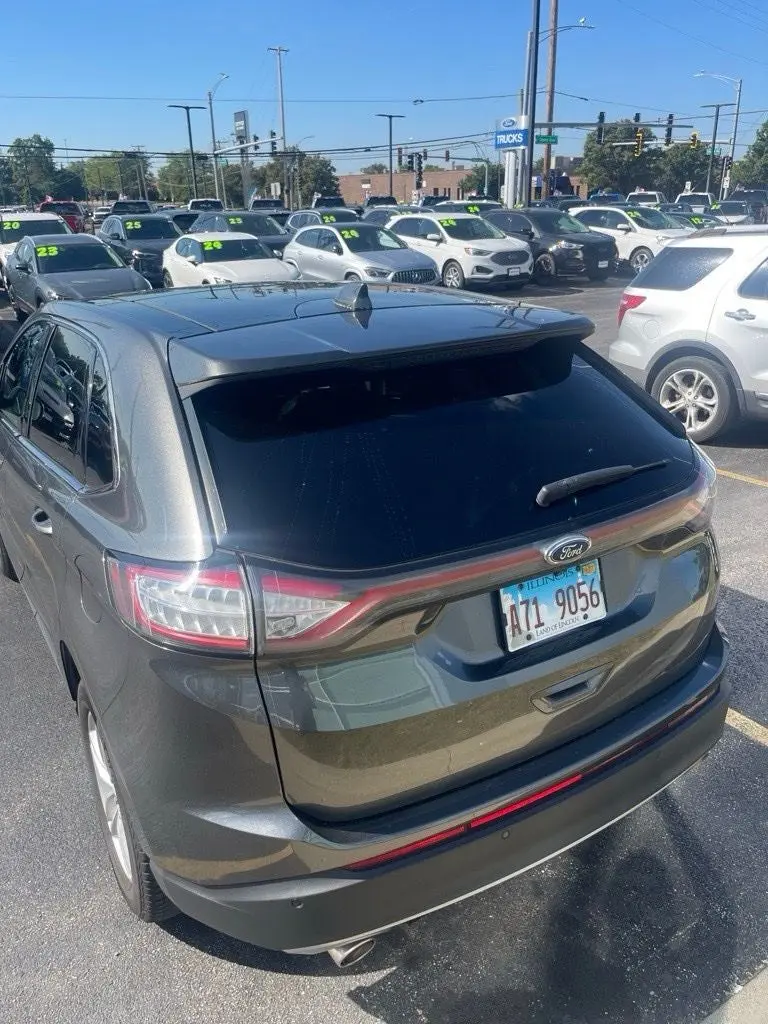 2017 Ford Edge SEL AWD photo 5