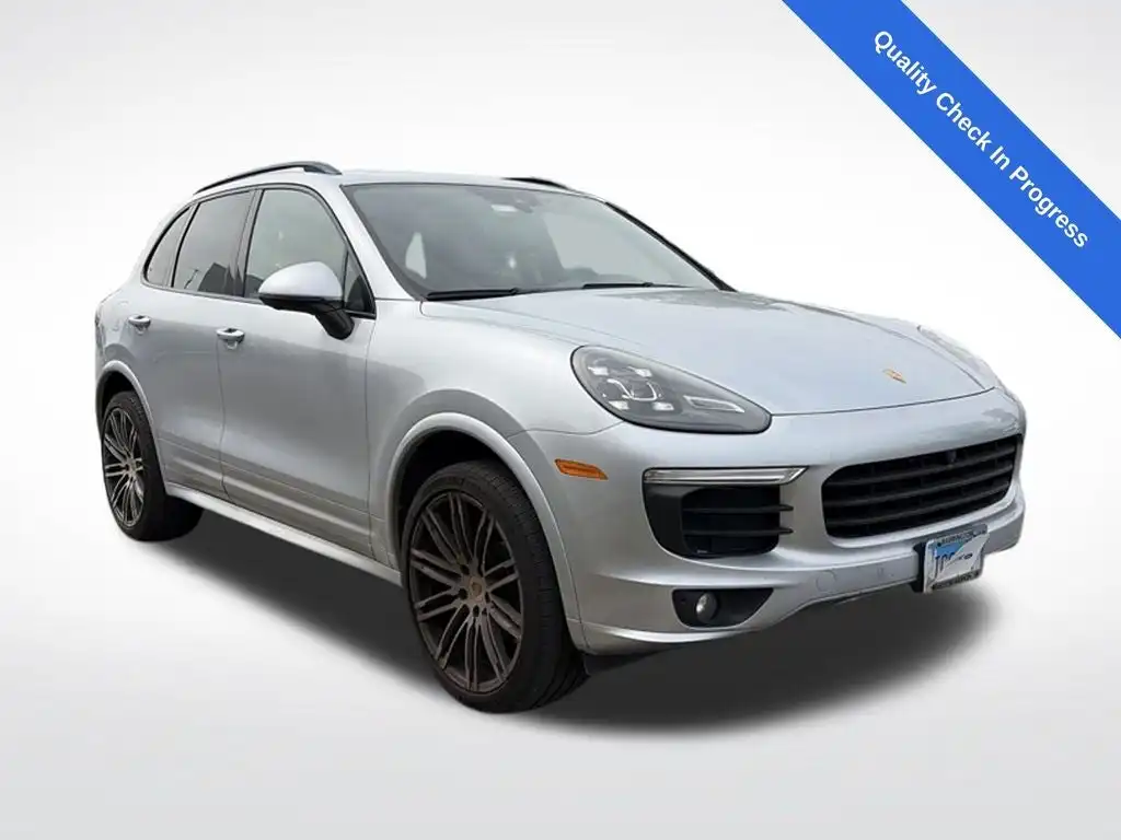 2016 Porsche Cayenne Tiptronic's photo