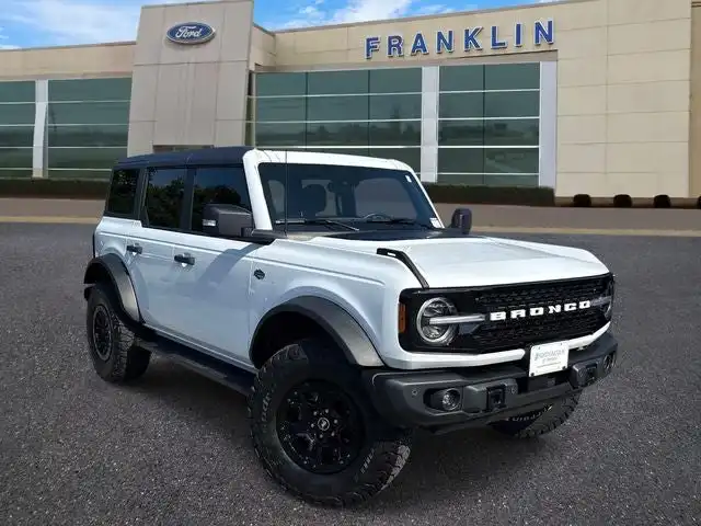 2023 Ford Bronco Wildtrak 4x4's photo
