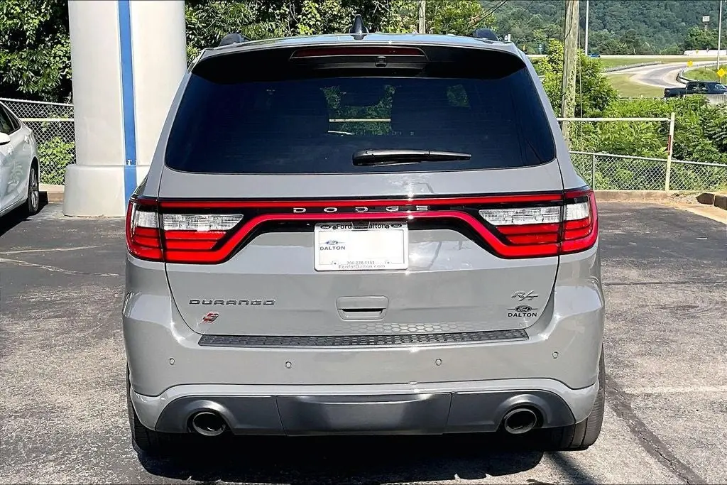 2023 Dodge Durango R/T Plus AWD photo 4