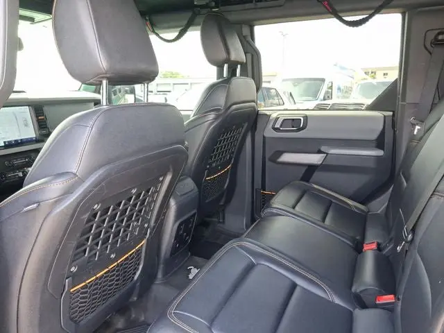 2022 Ford Bronco Badlands 4x4 photo 5
