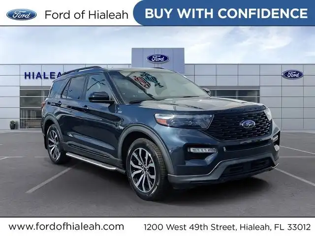 2022 Ford Explorer ST-LINE RWD's photo