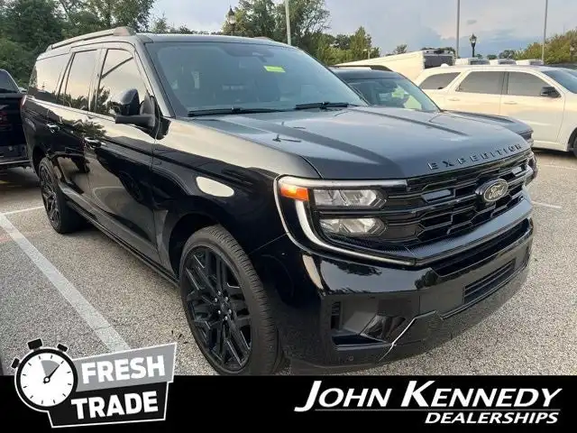 2026 Ford Expedition Platinum MAX 4x4's photo