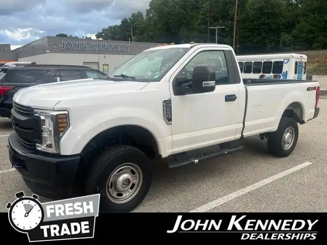 2019 Ford F-250 XL 4x4 Regular Cab 8' Box's photo