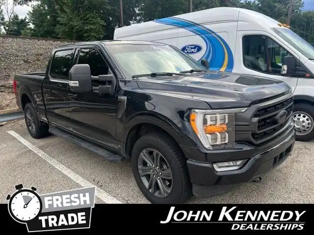 2023 Ford F-150 XLT 4x4 SuperCrew 157 in's photo