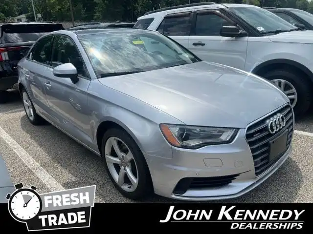 2016 Audi A3 2.0T quattro S tronic Premium's photo