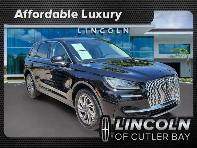 2023 Lincoln Corsair FWD's photo
