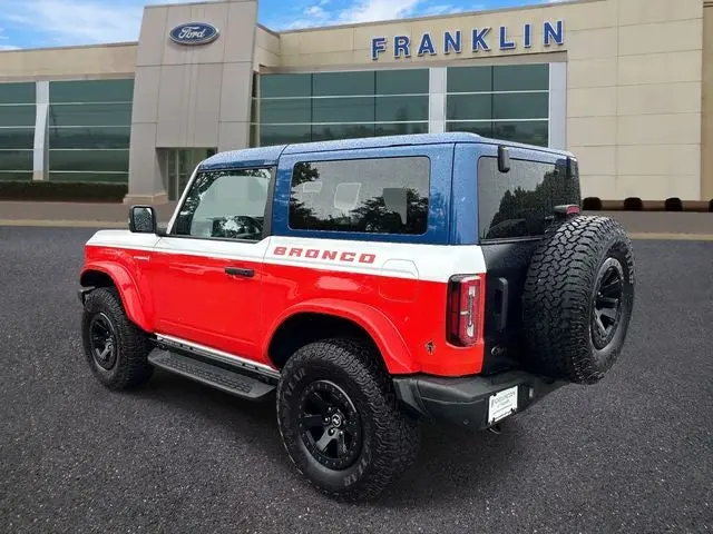 2025 Ford Bronco Stroppe 4x4 photo 4
