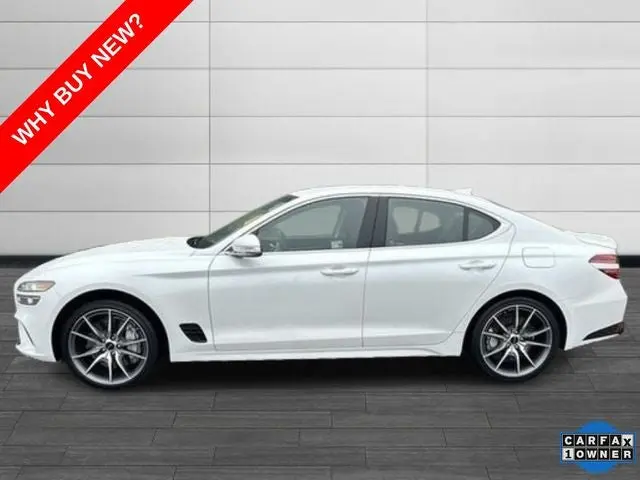 2025 Genesis G70 2.5T Standard AWD photo 3