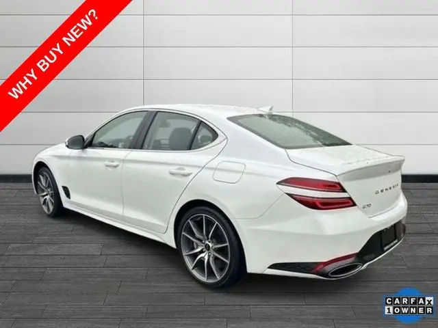 2025 Genesis G70 2.5T Standard AWD photo 4