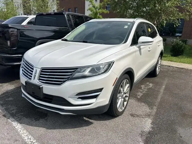 2016 Lincoln MKC Reserve FWD's photo