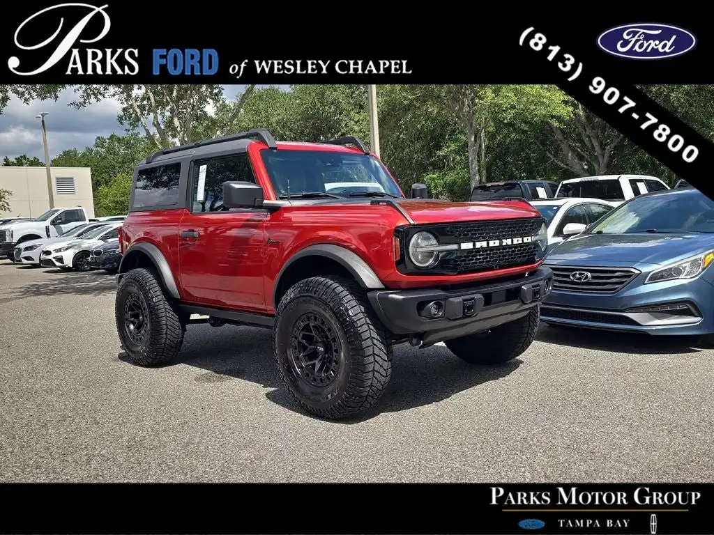 2023 Ford Bronco Black Diamond Advanced Mid (322A) 4x4's photo
