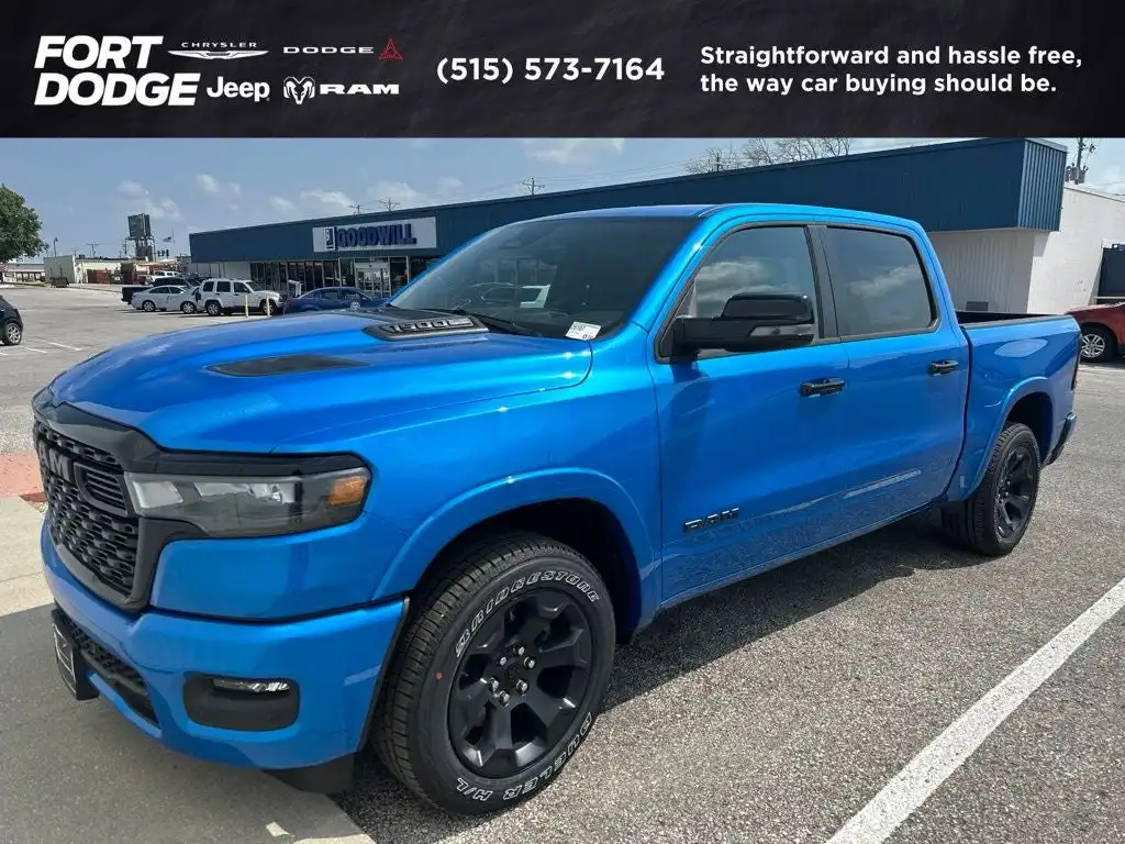 2022 RAM 1500 Big Horn/Lone Star 4x4 Crew Cab 5'7's photo