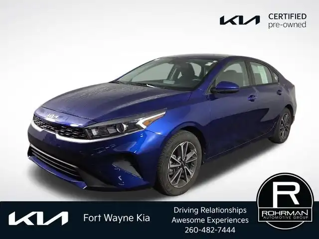 2022 Kia Forte LXS AT's photo