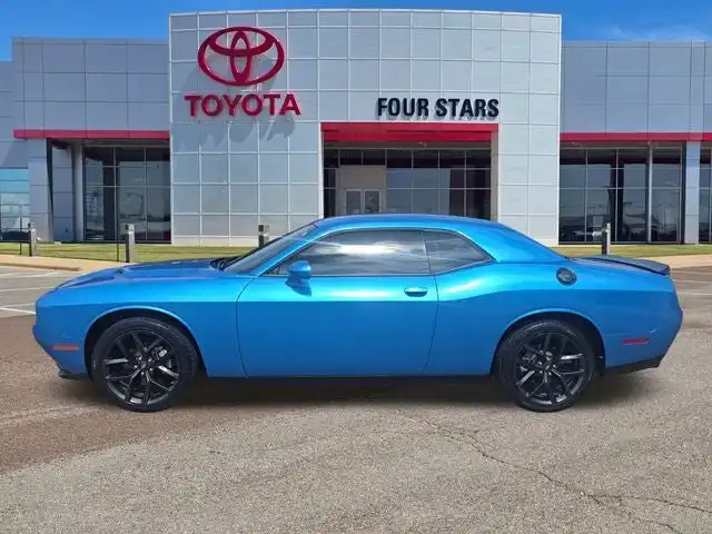 2023 Dodge Challenger SXT Auto's photo