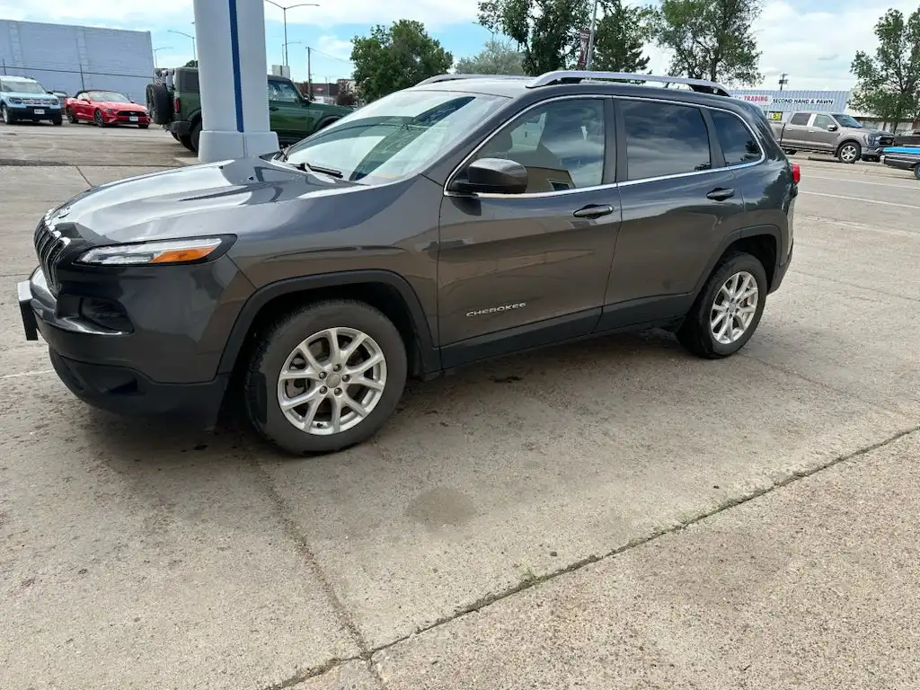 2015 Jeep Cherokee Latitude's photo