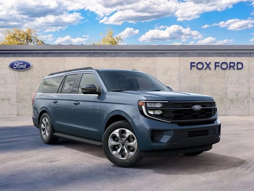 2027 Ford Expedition Active MAX 4x4 photo 4