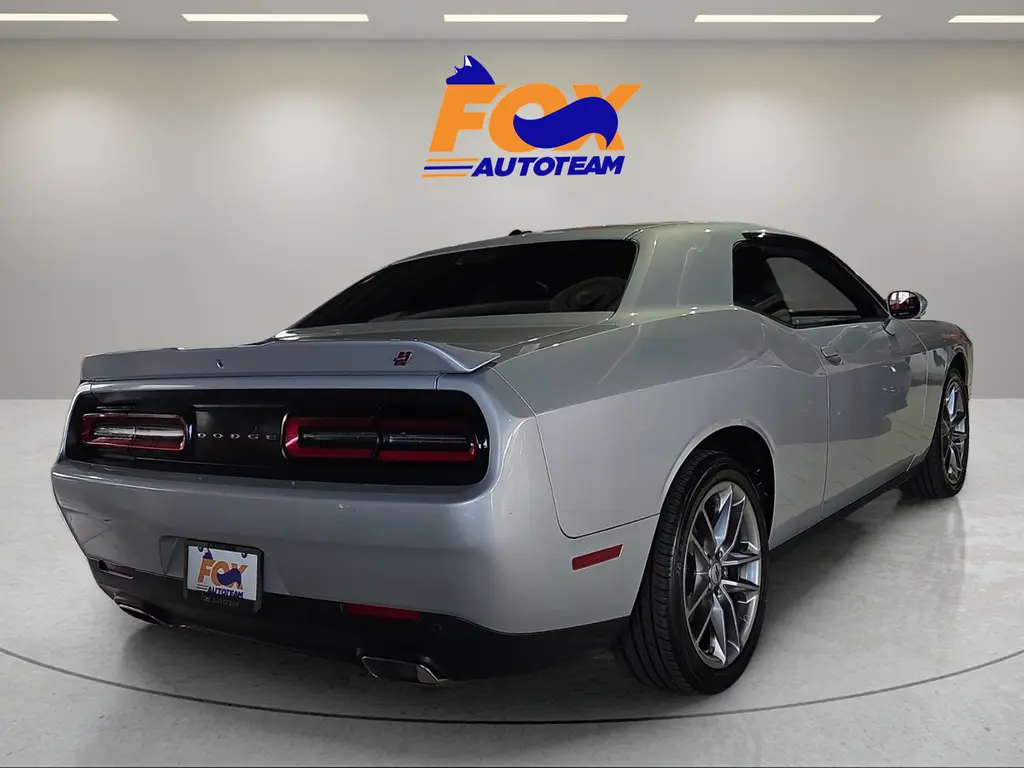 2023 Dodge Challenger GT Auto AWD photo 4