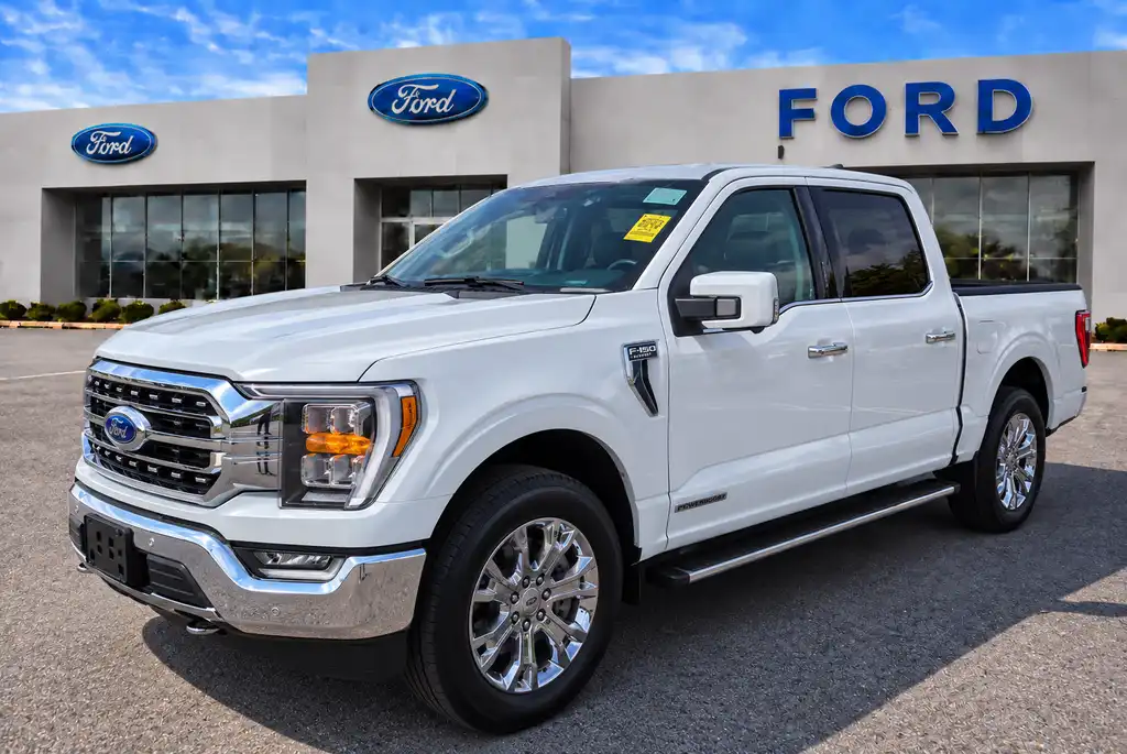 2023 Ford F-150 Limited 4WD SuperCrew 5-1/2' Box's photo