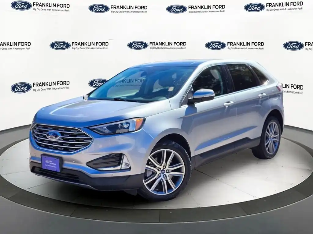 2022 Ford Edge Titanium AWD's photo