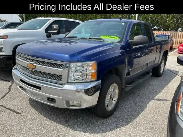 2013 Chevrolet Silverado 1500 LT 4X4 Extended Cab MWB photo 3
