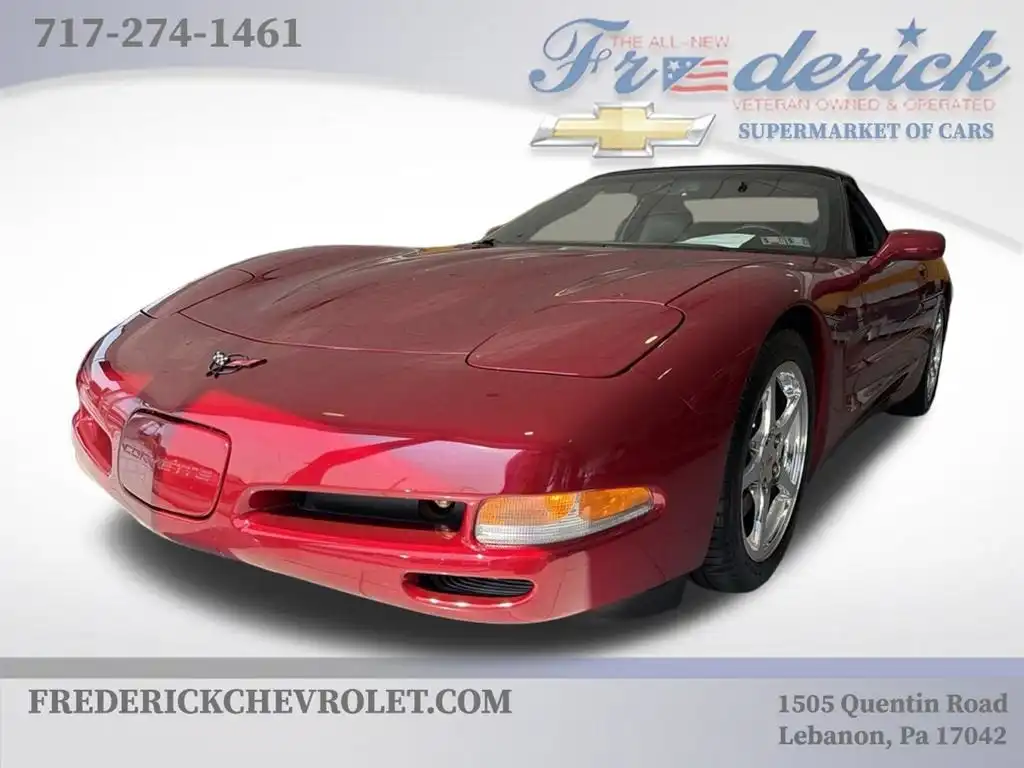 2004 Chevrolet Corvette Convertible's photo