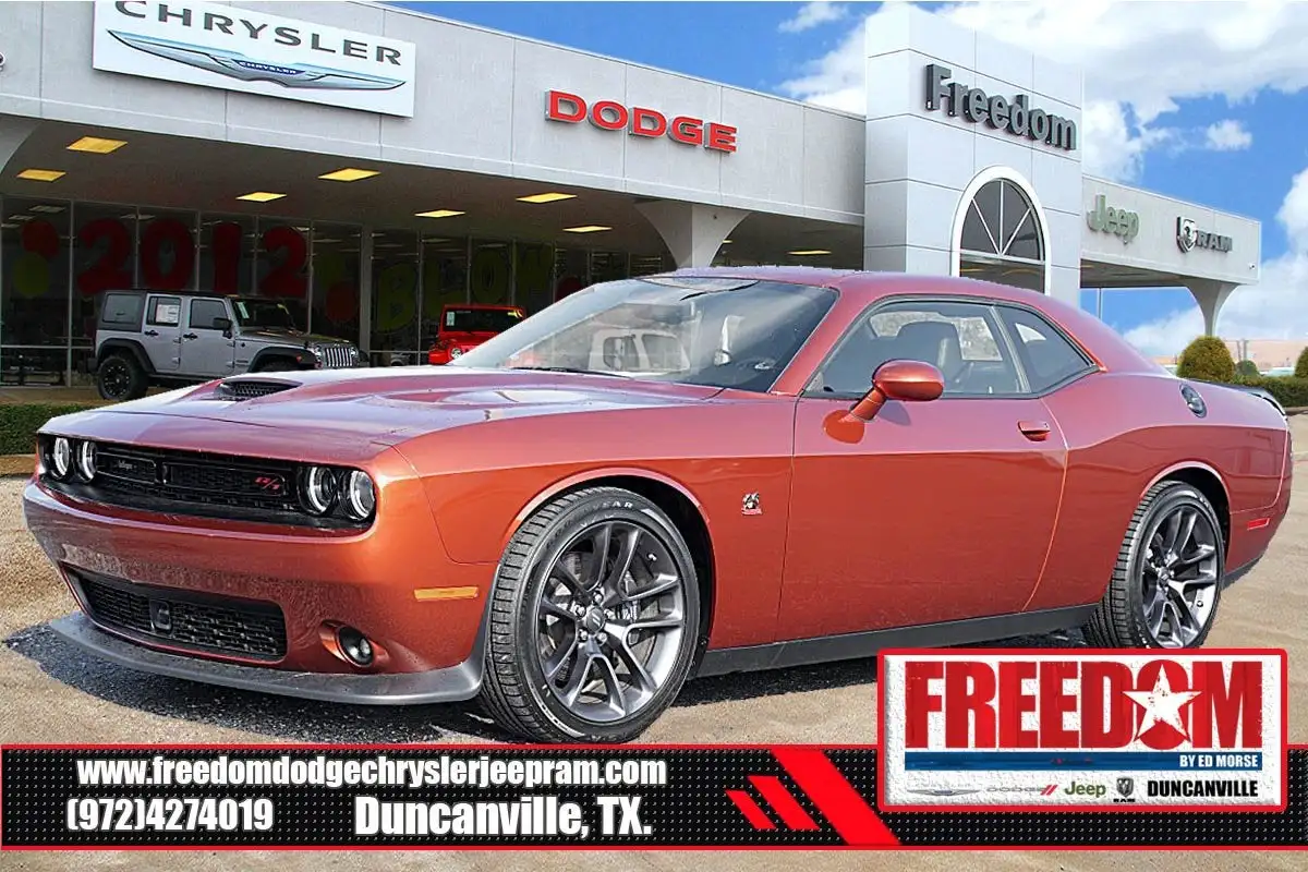 2023 Dodge Challenger R/T Scat Pack's photo