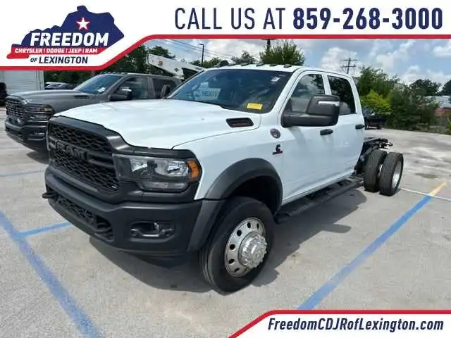 2024 RAM 4500 Tradesman 4X4 Crew Cab DRW 173" WB's photo