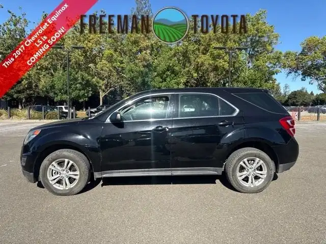2017 Chevrolet Equinox LS's photo