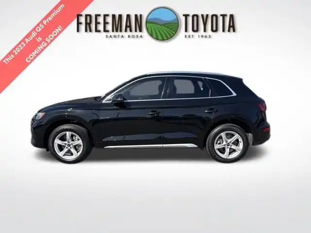 2023 Audi Q5 40 Premium's photo