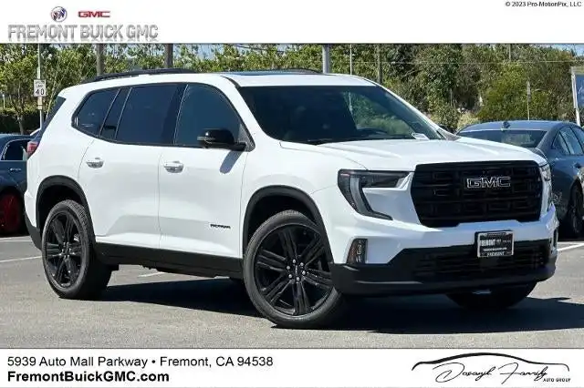 2026 GMC Acadia Elevation FWD's photo