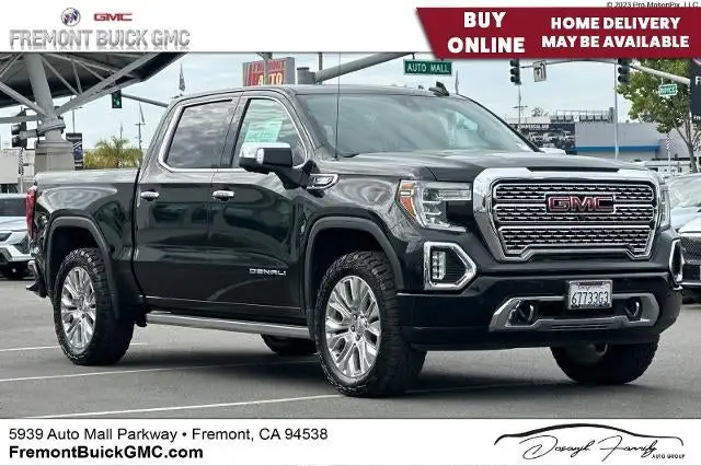 2021 GMC Sierra 4WD Crew Cab Short Box Denali's photo