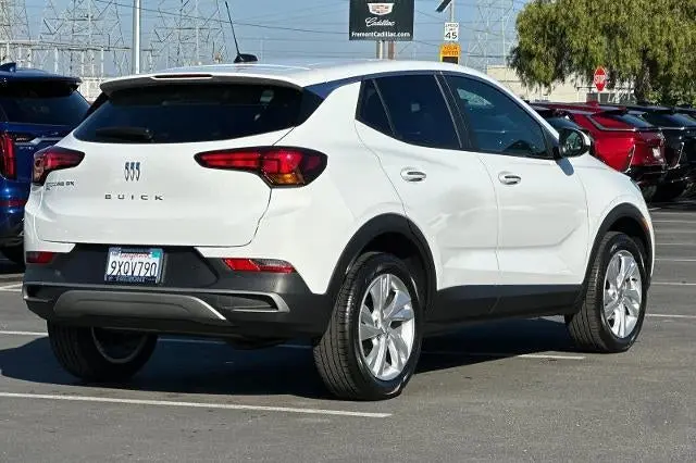 2026 Buick Encore GX Preferred AWD photo 3