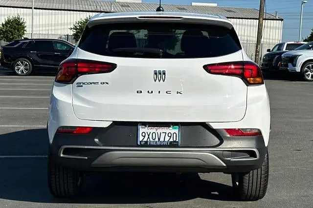 2026 Buick Encore GX Preferred AWD photo 4