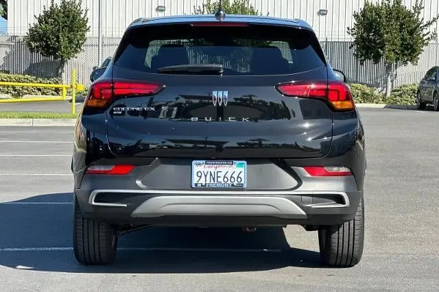 2026 Buick Encore GX Preferred AWD photo 4