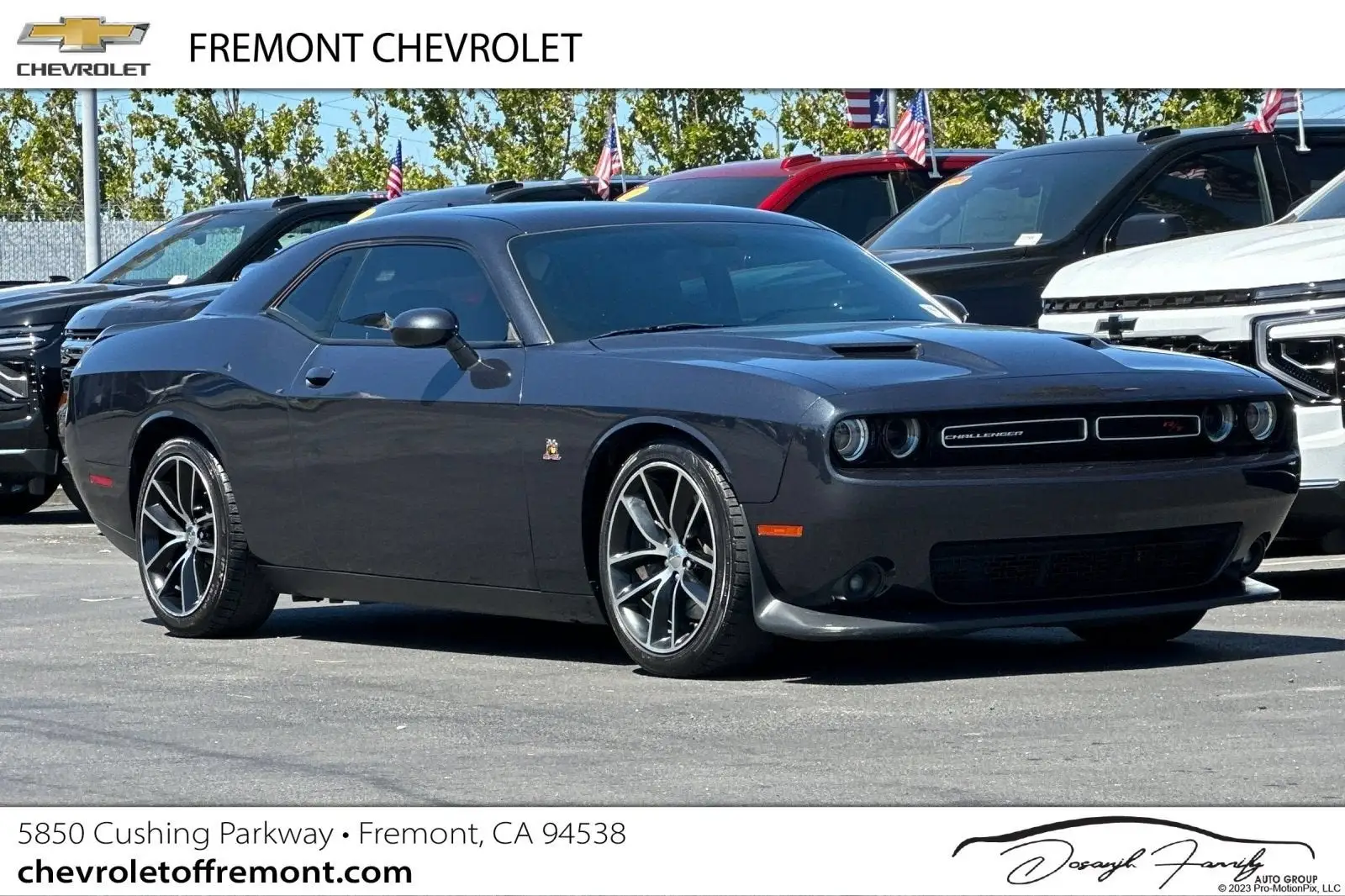 2016 Dodge Challenger Scat Pack photo 1