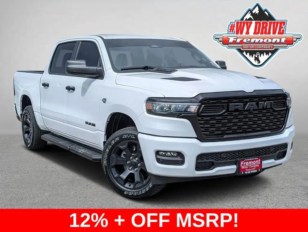 2026 RAM 1500 Express 4x4 Crew Cab 5'7's photo
