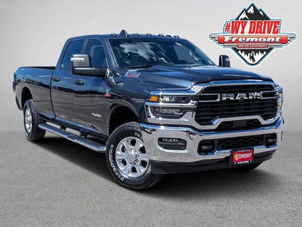 2026 RAM 3500 Big Horn 4WD Crew Cab LWB's photo