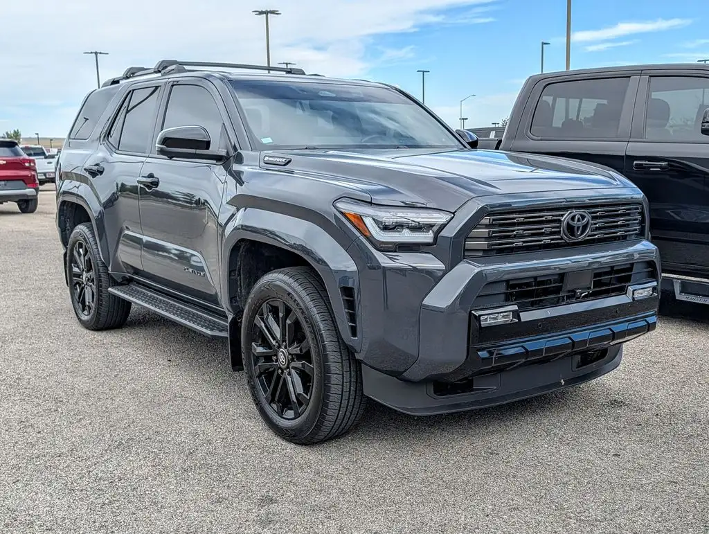 2026 Toyota 4Runner Hybrid Platinum i-FORCE MAX 4WD's photo