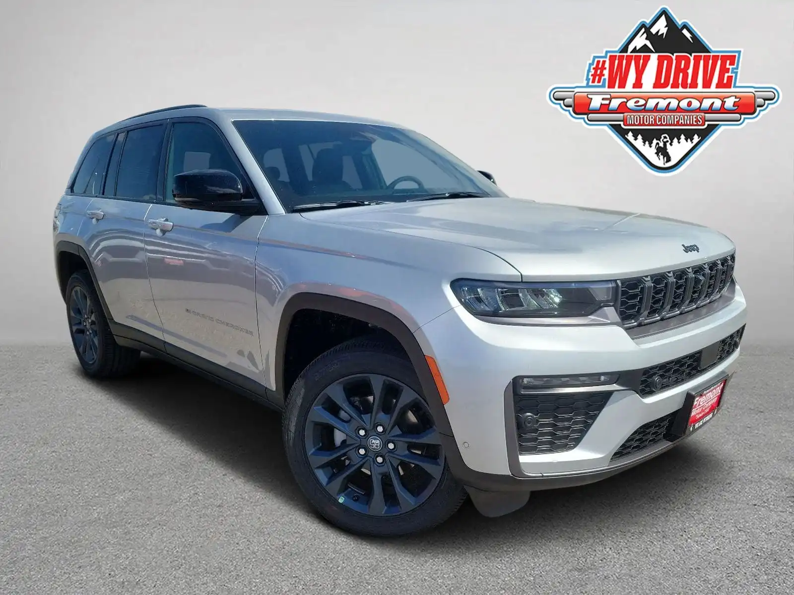 2026 Jeep Grand Cherokee 85th Anniversary Edition's photo