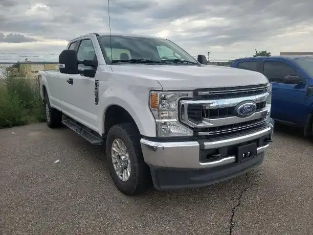 2020 Ford F-250 XL 4x4 Crew Cab 8' Box's photo
