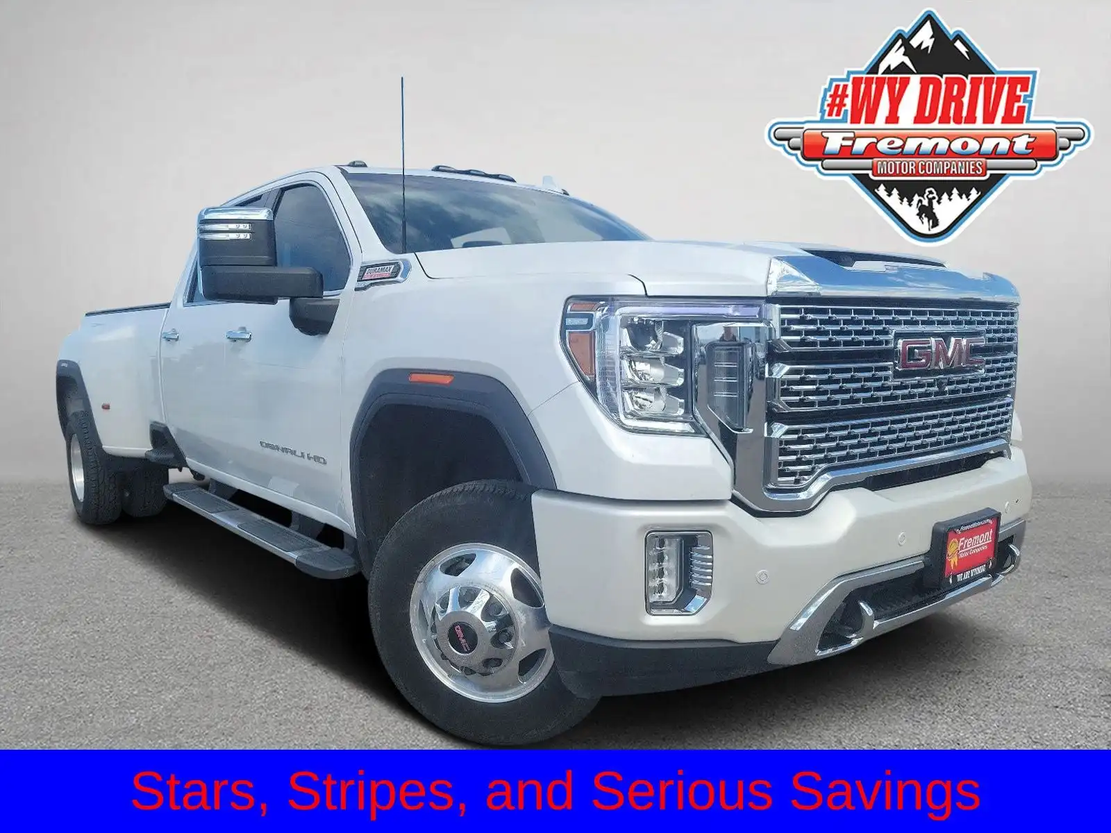 2021 GMC Sierra 4WD Crew Cab Long Box DRW Denali's photo